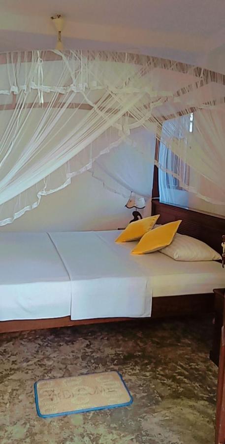 Shady Edge Hotel Unawatuna Kültér fotó