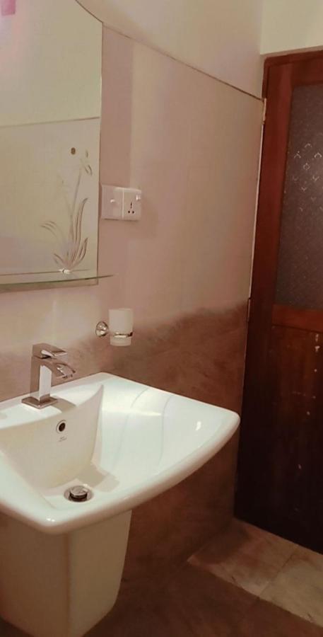 Shady Edge Hotel Unawatuna Kültér fotó